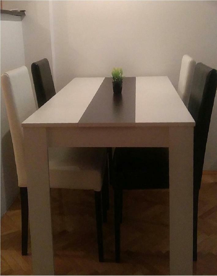 Queen Milica Szkopje Kültér fotó